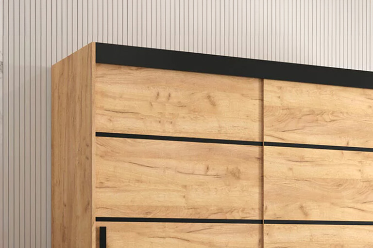 Liimattavat koristeet